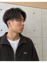 ノーマ(no-ma)&nbsp;【センターパート】直毛・毛流れが出にくい方に
