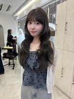 ネモネ バイ ミリー 梅田茶屋町(nemone by milly)&nbsp;ミントベージュ×レイヤースタイル