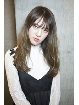 サロンドミルク 原宿(salon de MiLK)&nbsp;【salon de MiLK 原宿】くせ毛風カール×斜めバング×ハニーヘア