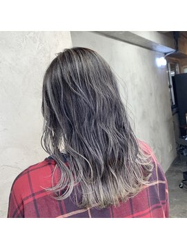 アポロ 横浜駅店(apollo) バレイヤージュ×ホワイトグレージュ