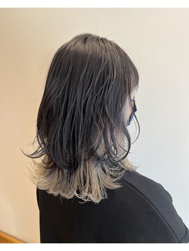 トリート 市川店(TREAT) ミディアムウルフ×インナーカラー