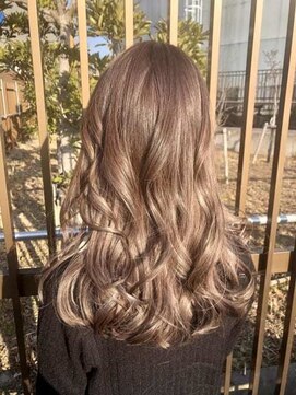 アッシュ 南行徳店(Ash) ハイトーンベージュ