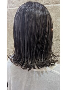 シャンティ 平岸店(Shanti) 外ハネ　☆グレージュハイライトカラー☆　　松本　崇