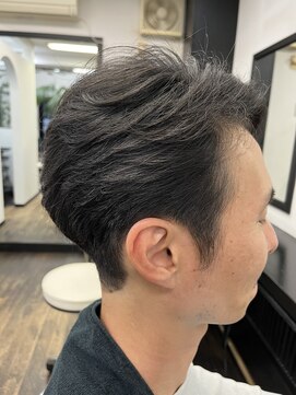 ヘッズ(HEADS) 大人ツーブロック