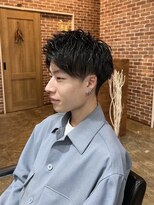 ヴィップルーム(viproom) ビジネスマン/スパイラルパーマ/フェードカット簡単スタイリング