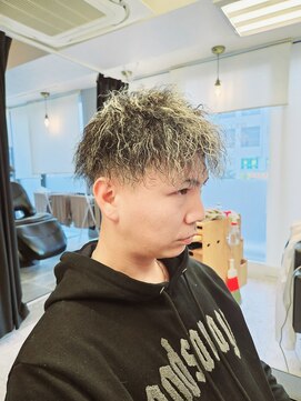 マジック(magic) 王道ホワイトツイスパ