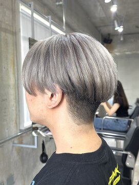 ラック(LUCK) ダークアッシュ/アッシュブラック/カルマパーマ/ベリーショート