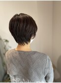 くびれ綺麗めショート/ブラウンカラー