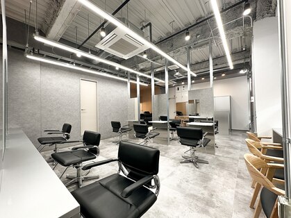 エルマーク 梅田(L-MARK)の写真