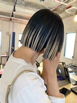 ルーム(Loom.)&nbsp;デザインカラーコントラストハイライト切りっぱなしボブ