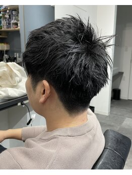 ベテランスタイリストが手掛ける、トレンドパーマ、ショートカットスタイルは、10～20代から大人気です◎