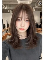 ノイエ 原宿 北参道(NoIE) ミディアムレイヤーハッシュカットダークグレーココアブラウン