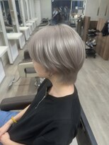 アッシュ 鴨居店(Ash) ショートグラデーションウルフ