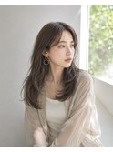  &nbsp;&nbsp;&nbsp;ロング×グレージュ×大人の透明感カラー