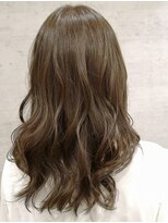 ヘアーサロン ツイン オリーブブラウン/大人かわいい/ゆるふわウェーブ/再現性