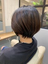シー バイ ロンド 新宿(Sea by Lond)&nbsp;カットで変えるナチュラルショートボブ