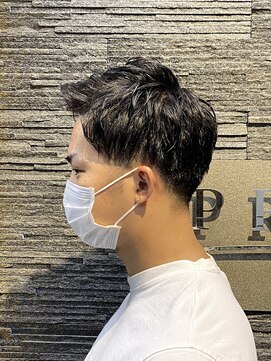 プレミアムバーバー 目黒店(PREMIUM BARBER produce by HIRO GINZA) ツーブロック自然パーマスタイル
