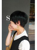 ゆるふわパーマ個性的グリーンヘアカラー