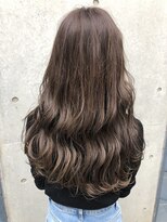 スリー(THREE)&nbsp;ハイライト×ラベンダーアッシュ