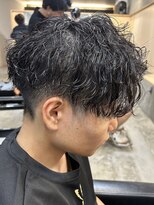 ニアウ 伊勢崎連取店(Niau)&nbsp;メンズマッシュパーマツイストスパイラルパーマ波巻きパーマ