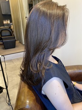 ミント 鳳(Mint.) 20代30代40代髪質改善カラーミルクティアッシュ韓国ヘア