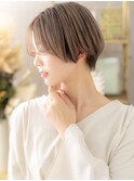 ■ホワイトブロンド小顔刈り上げショート611-2★大宮10代20代!