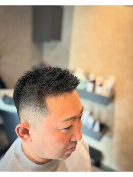 ブラック(BLACK) フェードカット