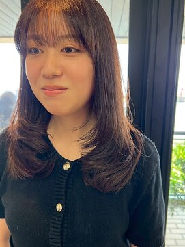 フィルム(FiLMs) ロングレイヤー/髪質改善/透明感カラー/アッシュブラウン