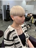 フルバングショート×ホワイトベージュ