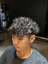 ハイプ 木更津(HYPE)&nbsp;スペインカールフェザーパーマシャドウパーマテーパーフェード