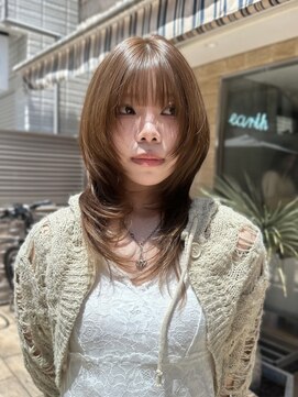 アース 高円寺店(HAIR & MAKE EARTH) レイヤーカット〔@x__xrn03 〕