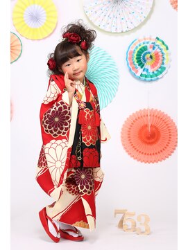 ヘアーメイクスタジオ ライフセカンド(HAIR MAKE STUDIO LIFE 2ND) 七五三撮影