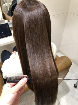 フレーム へアアンドトリートメント 天王寺北口店(FRAME) [FRAME 天王寺北口店] 艶カラー透け感グレージュ