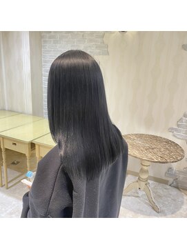 ユニ(Uni.) アッシュグレーカラー