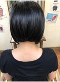 ショートボブ