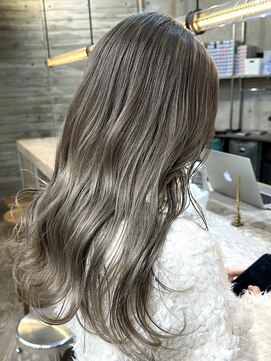 ヲタク(wotaku.) グレージュカラー/ミルクティーベージュ/ケアブリーチ/前髪