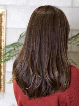 オルガ(orga) ブラウンベースのローレイヤーロング