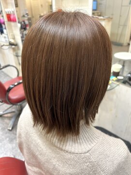 ロマンヤカタ ファース(ROMAN YAKATA fars) 切りっぱなしブラウンベージュ@田島(2024/6)