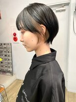 ヌード(NUDE)&nbsp;NUDEインナーカラー マッシュショート大人ショートボブ