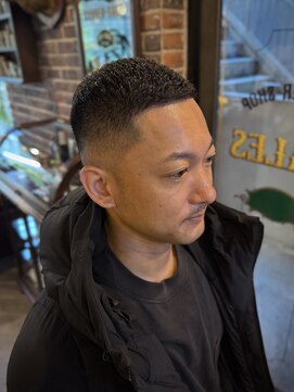 バレス 田町(BALES) バズ濡れパン