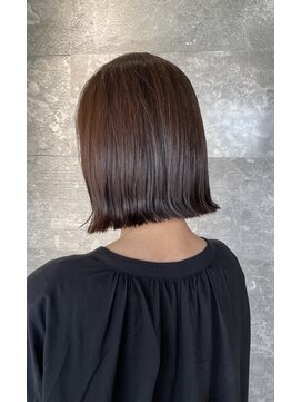 ビーストバイブランカ 刈谷三河安城(BEEst by BLANCA) 大人可愛い切りっぱなしボブ