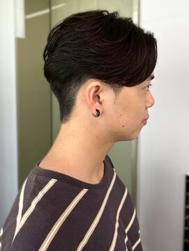 セプト 博多(SEPT.) マッシュショート センターパート 韓国ヘア 20代 ツーブロック