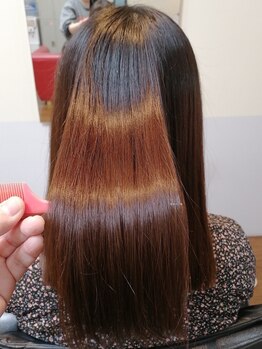 ウーア(Hair Salon UA)の写真/【カット+ダメージレスTR¥4840】潤いを閉じ込め『ダメージの加速を防止する』最高級トリートメント!!