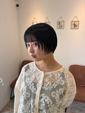 ジジ インターパーク 宇都宮(Gigi) マッシュショート/顔周りレイヤー/ショートヘア/丸みショート