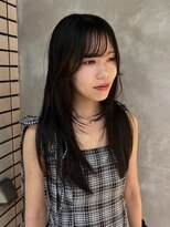 シム 千葉(sim)&nbsp;レイヤーカット　stylist nana  【千葉駅】