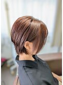 ショートボブ