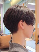 トリコ ショップアンドヘアサロン(tricot shop hair salon)&nbsp;脱・コンサバ。手ぐしでキマるジェンダーレスショート。フクザワ