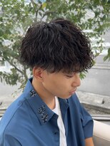 ブランコトレス 鏡島(BLANCO tres) 波巻きパーマ/波巻きスパイラル/ツーブロック