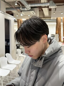 ルーストデラックス 京都河原町三条(ROOST dx) MEN’S HAIR/波巻ツイストスパイラル/フェザーパーマ/京都河原町
