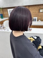 トゥコ(tuco) ボブ ボブヘア 暖色 チェリーレッド 暖色カラー ミニボブ